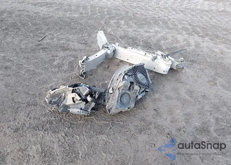 2022 Mercedes-Benz Glc 300 4Matic Suv z USA, uszkodzony, nr VIN W1N0G8EB6NG086085